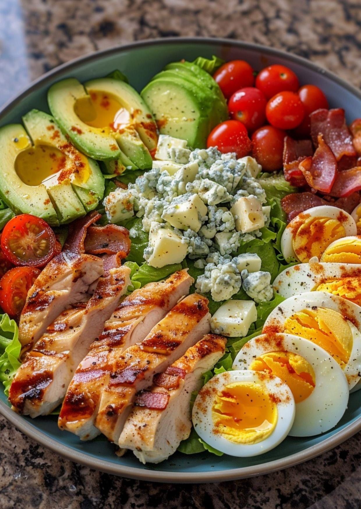 Bacon, Egg, Tomato and Avocado Salad